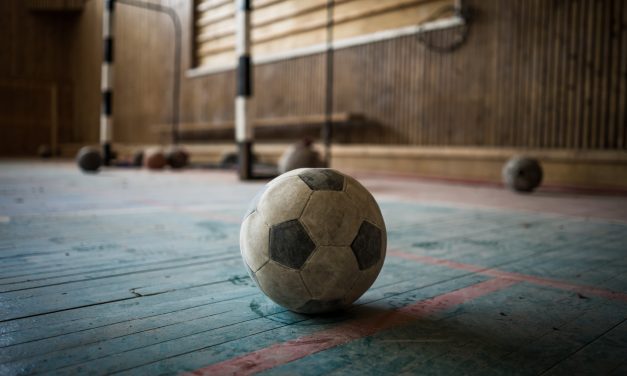 Educație fizică și sport – 5 exerciții fotbal.